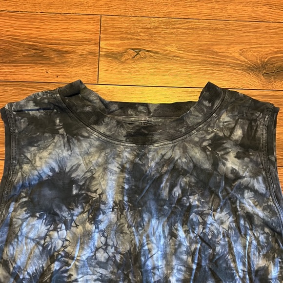 Lululemon All Yours Tank Top *Earth Dye
Earth Dye Stone - Picture 8 of 9